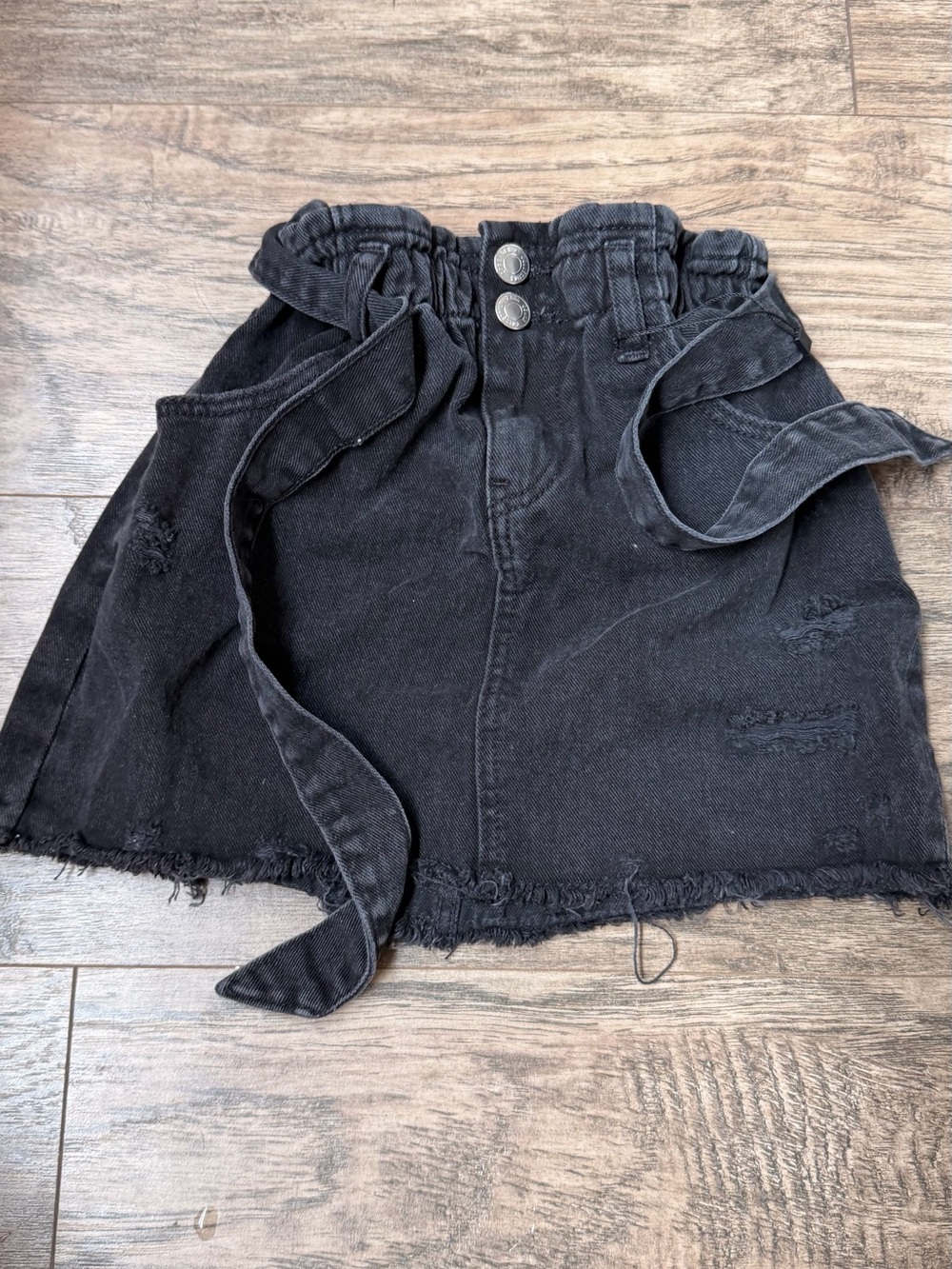 Zara girls  Black Distressed Denim Mini Skirt with Paperbag Waist